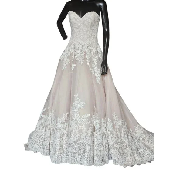 NWOT Blush/Ivory Lace Applique Ballgown Bridal Dress - Mori Lee - Picture 6 of 13